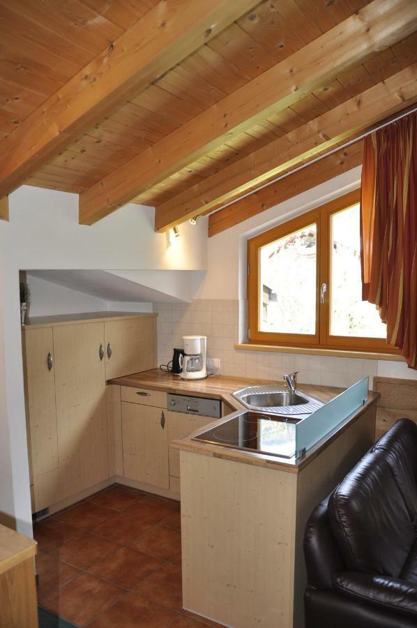 Active Apart Central Ried im Oberinntal Exterior foto